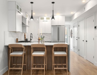 32 Orleans, Boston, Massachusetts, 2 Bedrooms Bedrooms, 4 Rooms Rooms,2.5 BathroomsBathrooms,Residential Lease,For Rent,Orleans,73390389