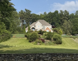 19 Elizabeth Drive Auburn, Worcester, Massachusetts, 4 Bedrooms Bedrooms, 11 Rooms Rooms,3.5 BathroomsBathrooms,Residential,For Sale,Elizabeth Drive Auburn,73390520