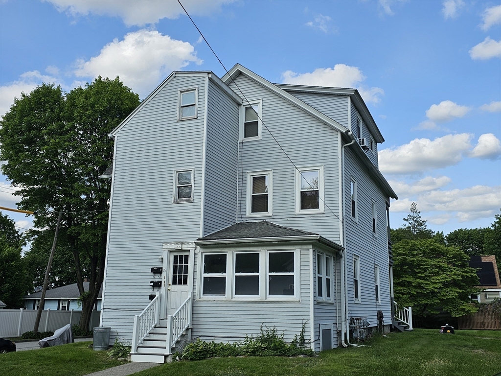 15 Steele, Worcester, Massachusetts, 2 Bedrooms Bedrooms, 4 Rooms Rooms,1 BathroomBathrooms,Residential Lease,For Rent,Steele,73390510