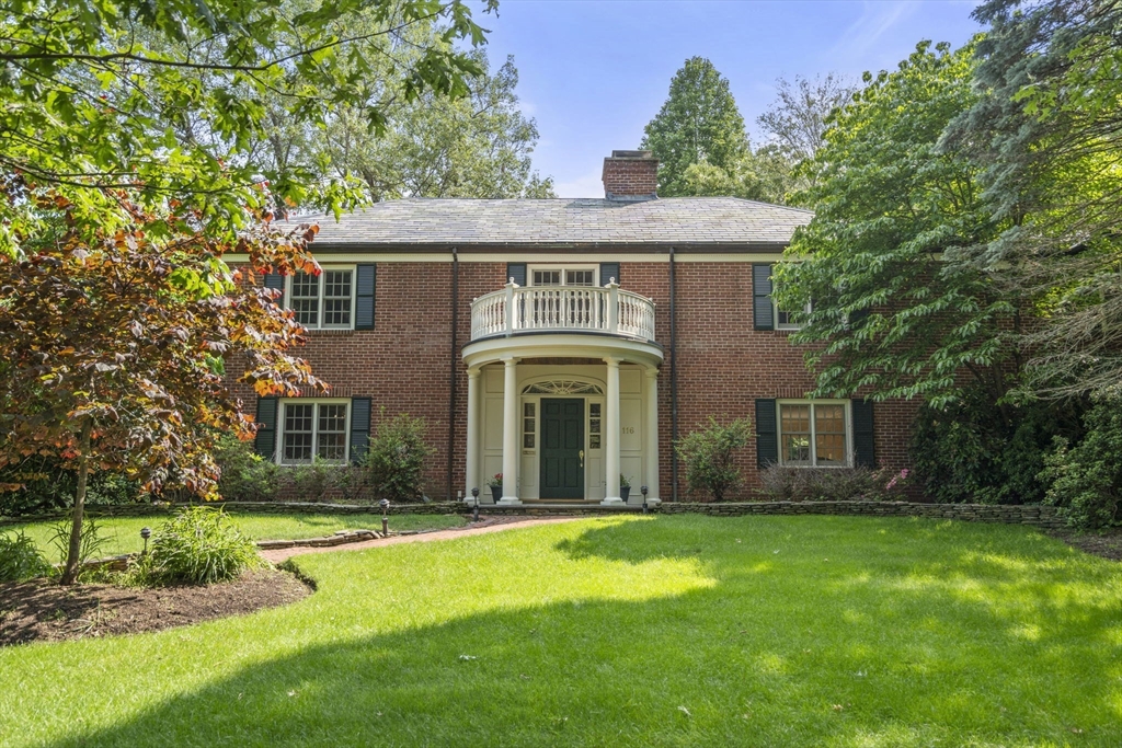116 Glen Rd, Wellesley, Massachusetts, 4 Bedrooms Bedrooms, 10 Rooms Rooms,5 BathroomsBathrooms,Residential,For Sale,Glen Rd,73390453