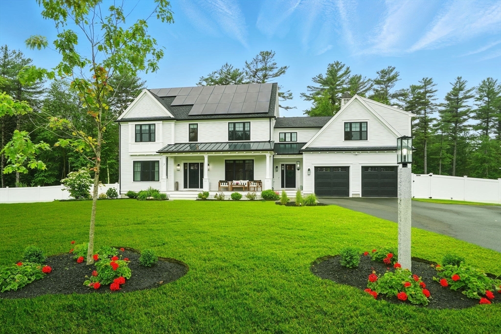 7 Schooner Way, Norwell, Massachusetts, 5 Bedrooms Bedrooms, 13 Rooms Rooms,4.5 BathroomsBathrooms,Residential,For Sale,Schooner Way,73390485