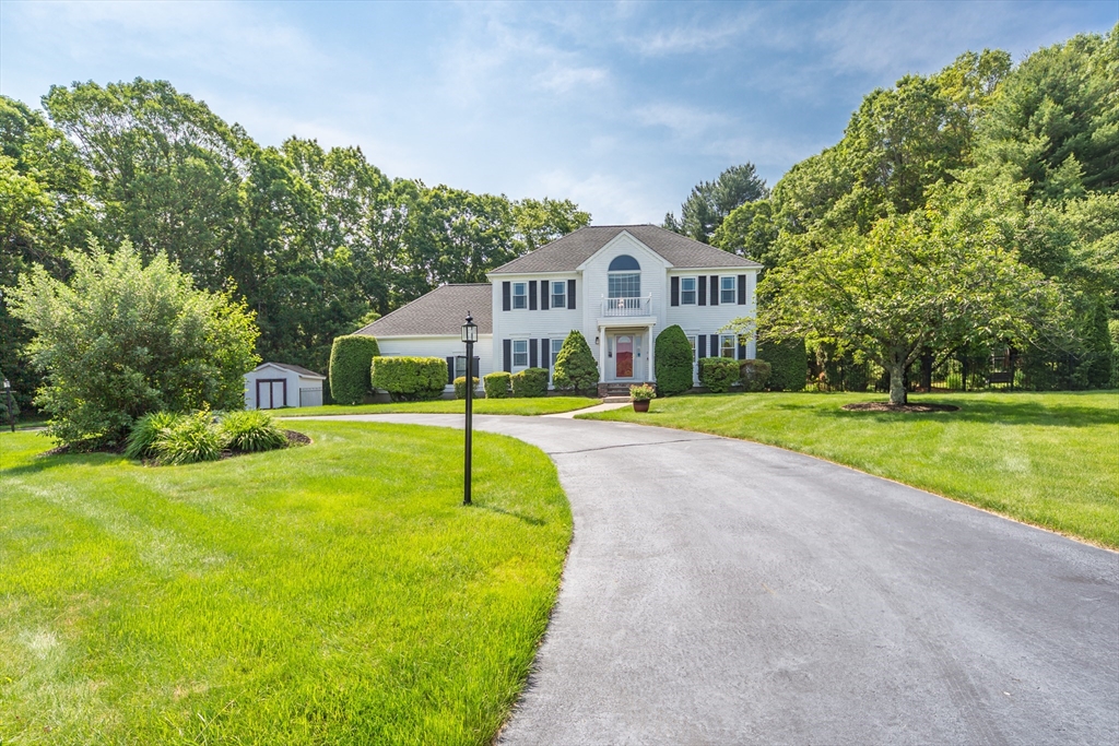 113 Sparrow Rd, Stoughton, Massachusetts, 3 Bedrooms Bedrooms, 7 Rooms Rooms,2.5 BathroomsBathrooms,Residential,For Sale,Sparrow Rd,73390647
