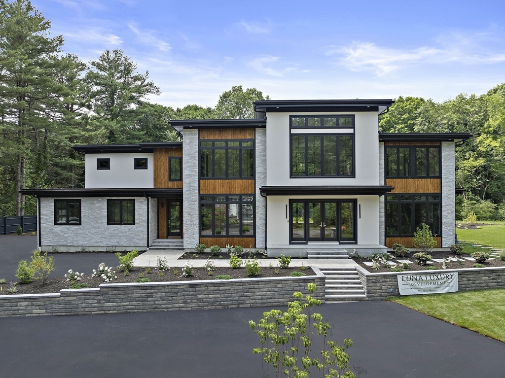 60 Locust Lane, Needham, Massachusetts, 6 Bedrooms Bedrooms, 12 Rooms Rooms,7 BathroomsBathrooms,Residential,For Sale,Locust Lane,73390670
