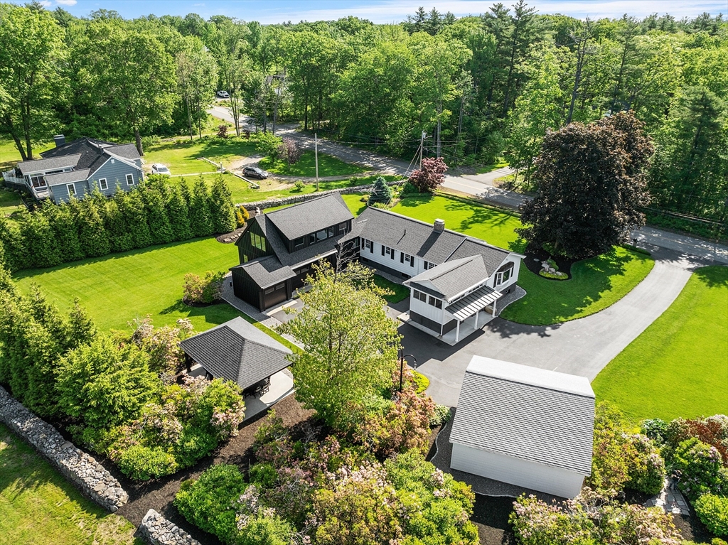 481 W Townsend Rd, Lunenburg, Massachusetts, 3 Bedrooms Bedrooms, 9 Rooms Rooms,3 BathroomsBathrooms,Residential,For Sale,W Townsend Rd,73390819