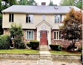 32 Hilltop Ln, Easton, Massachusetts, 3 Bedrooms Bedrooms, 4 Rooms Rooms,2 BathroomsBathrooms,Residential,For Sale,Hilltop Ln,73391159