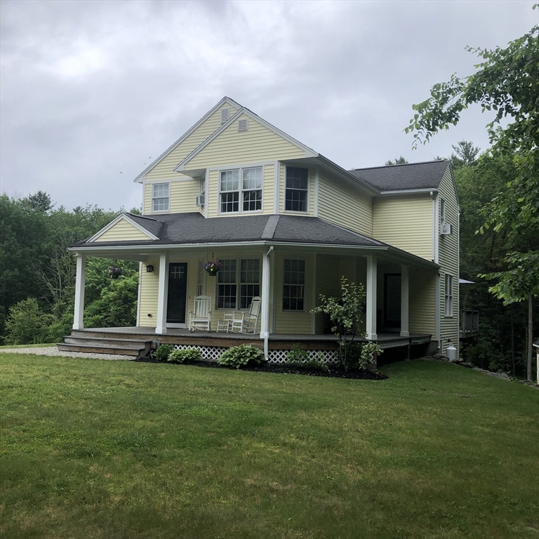 216 Fairbanks Street, West Boylston, Massachusetts, 3 Bedrooms Bedrooms, 6 Rooms Rooms,3 BathroomsBathrooms,Residential,For Sale,Fairbanks Street,73391251