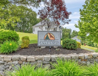 711 Eagles Nest Way, Franklin, Massachusetts, 2 Bedrooms Bedrooms, 6 Rooms Rooms,2.5 BathroomsBathrooms,Residential,For Sale,Eagles Nest Way,73391375