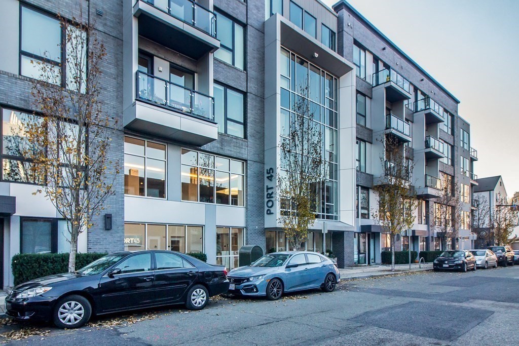 45 W 3rd, Boston, Massachusetts, 2 Bedrooms Bedrooms, 4 Rooms Rooms,2 BathroomsBathrooms,Residential Lease,For Rent,W 3rd,73391394