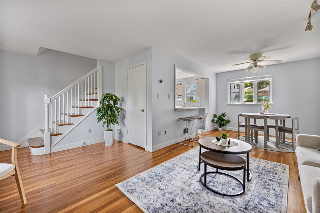 358 Lexington St, Watertown, Massachusetts, 2 Bedrooms Bedrooms, 8 Rooms Rooms,1 BathroomBathrooms,Residential,For Sale,Lexington St,73391336