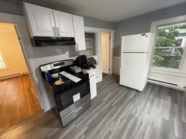 117 Pleasant St, Cambridge, Massachusetts, 3 Bedrooms Bedrooms, 4 Rooms Rooms,1 BathroomBathrooms,Residential Lease,For Rent,Pleasant St,73395185