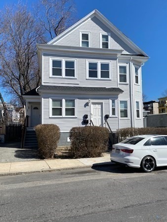 1 Carmen, Boston, Massachusetts, 3 Bedrooms Bedrooms, 5 Rooms Rooms,1 BathroomBathrooms,Residential Lease,For Rent,Carmen,73398425