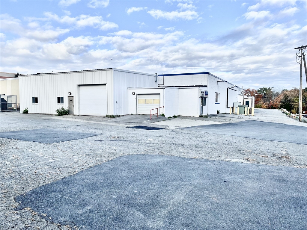 207 Highland Ave, Salem, Massachusetts, ,Commercial Lease,For Rent,Highland Ave,73398786