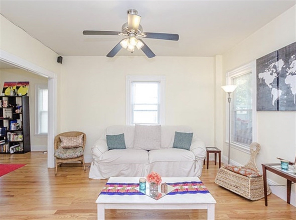 25 Magdala Street, Boston, Massachusetts, 2 Bedrooms Bedrooms, 5 Rooms Rooms,1 BathroomBathrooms,Residential Lease,For Rent,Magdala Street,73399151