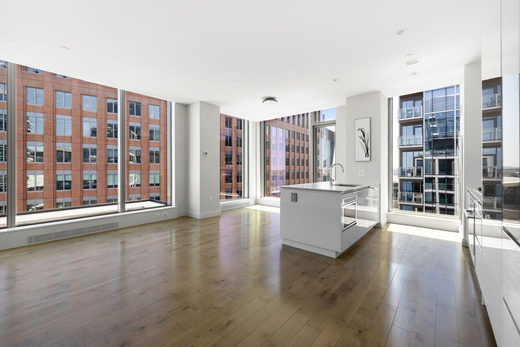 133 Seaport Blvd, Boston, Massachusetts, 2 Bedrooms Bedrooms, 4 Rooms Rooms,2 BathroomsBathrooms,Residential Lease,For Rent,Seaport Blvd,73400912