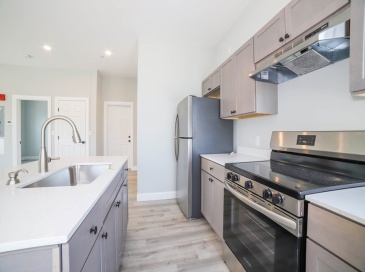 582 Main Street, Shrewsbury, Massachusetts, 1 Bedroom Bedrooms, 2 Rooms Rooms,1 BathroomBathrooms,Residential Lease,For Rent,Main Street,73401098