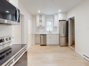 71 Water St., Quincy, Massachusetts, 3 Bedrooms Bedrooms, 5 Rooms Rooms,1.5 BathroomsBathrooms,Residential Lease,For Rent,Water St.,73395213