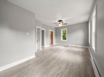 41 Summer Street, Kingston, Massachusetts, 1 Bedroom Bedrooms, 2 Rooms Rooms,1 BathroomBathrooms,Residential Lease,For Rent,Summer Street,73403274 41 Summer Street, Kingston, Massachusetts, 1 Bedroom Bedrooms, 2 Rooms Rooms,1 BathroomBathrooms,Residential Lease,For Rent,Summer Street,73403274