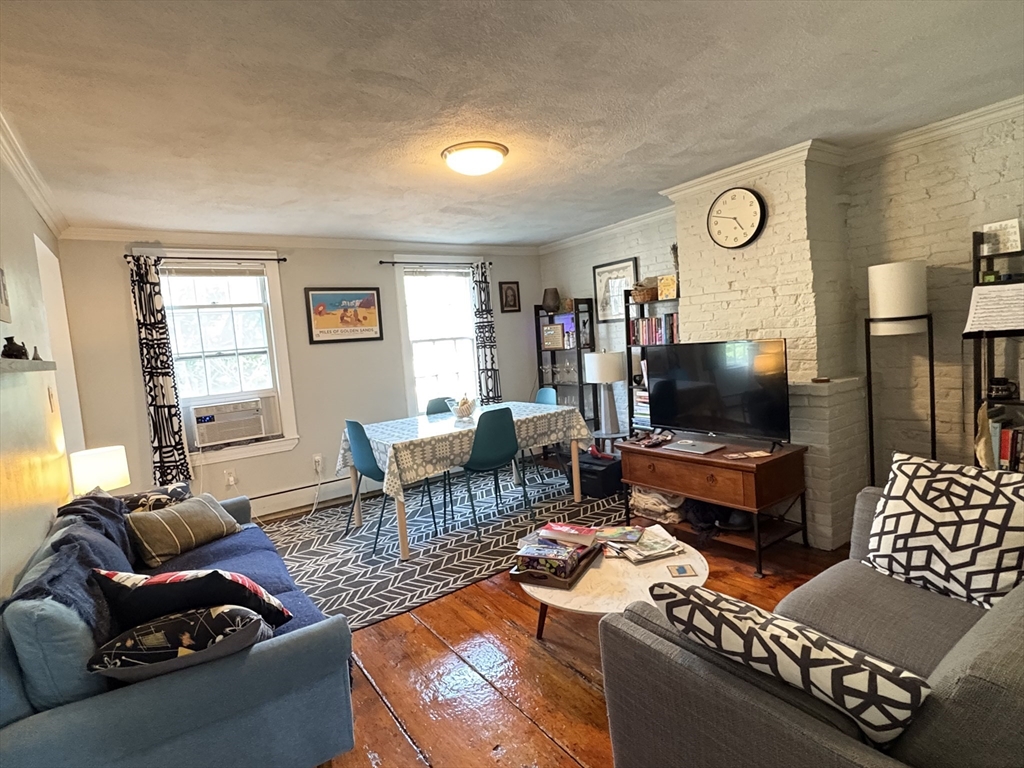 27 Fayette Street, Boston, Massachusetts, 1 Bedroom Bedrooms, 3 Rooms Rooms,1 BathroomBathrooms,Residential Lease,For Rent,Fayette Street,73403672