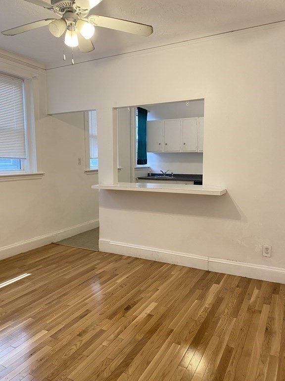 2031 Commonwealth Ave., Boston, Massachusetts, 2 Bedrooms Bedrooms, 4 Rooms Rooms,1 BathroomBathrooms,Residential Lease,For Rent,Commonwealth Ave.,73403799