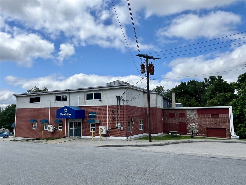 44 Morris St, Webster, Massachusetts, ,Commercial Sale,For Sale,Morris St,73403843