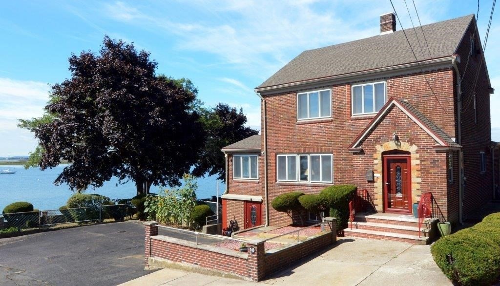 245 Cottage Park Road, Winthrop, Massachusetts, 3 Bedrooms Bedrooms, 9 Rooms Rooms,2 BathroomsBathrooms,Residential Lease,For Rent,Cottage Park Road,73404865