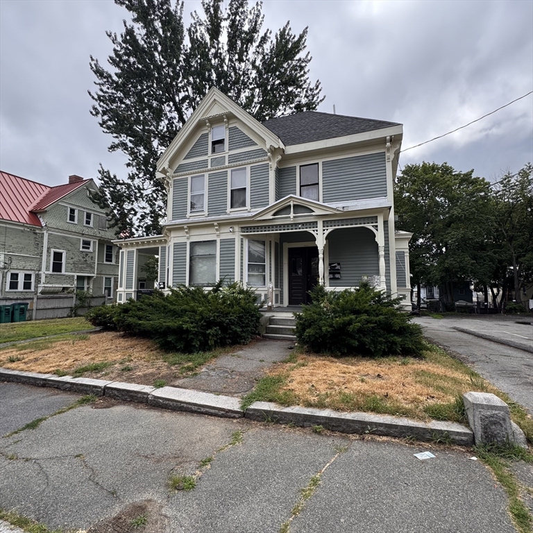 116 Highland Ave, Fitchburg, Massachusetts, 1 Bedroom Bedrooms, 3 Rooms Rooms,1 BathroomBathrooms,Residential Lease,For Rent,Highland Ave,73405574