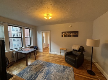 66 Queensberry Street, Boston, Massachusetts, 1 Bedroom Bedrooms, 3 Rooms Rooms,1 BathroomBathrooms,Residential Lease,For Rent,Queensberry Street,73407762 66 Queensberry Street, Boston, Massachusetts, 1 Bedroom Bedrooms, 3 Rooms Rooms,1 BathroomBathrooms,Residential Lease,For Rent,Queensberry Street,73407762