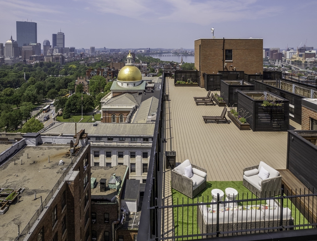 130 Bowdoin, Boston, Massachusetts, 1 Bedroom Bedrooms, 3 Rooms Rooms,1 BathroomBathrooms,Residential Lease,For Rent,Bowdoin,73407888