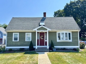 126 S Main St, Mansfield, Massachusetts, 3 Bedrooms Bedrooms, 6 Rooms Rooms,2 BathroomsBathrooms,Residential Lease,For Rent,S Main St,73409273 126 S Main St, Mansfield, Massachusetts, 3 Bedrooms Bedrooms, 6 Rooms Rooms,2 BathroomsBathrooms,Residential Lease,For Rent,S Main St,73409273