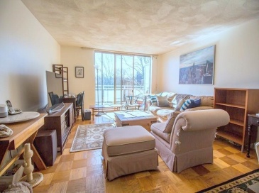 41 Park St, Brookline, Massachusetts, 1 Bedroom Bedrooms, 4 Rooms Rooms,1 BathroomBathrooms,Residential Lease,For Rent,Park St,73409831