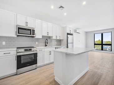 6 Rantoul St., Beverly, Massachusetts, 1 Bedroom Bedrooms, 4 Rooms Rooms,2 BathroomsBathrooms,Residential Lease,For Rent,Rantoul St.,73410126 6 Rantoul St., Beverly, Massachusetts, 1 Bedroom Bedrooms, 4 Rooms Rooms,2 BathroomsBathrooms,Residential Lease,For Rent,Rantoul St.,73410126