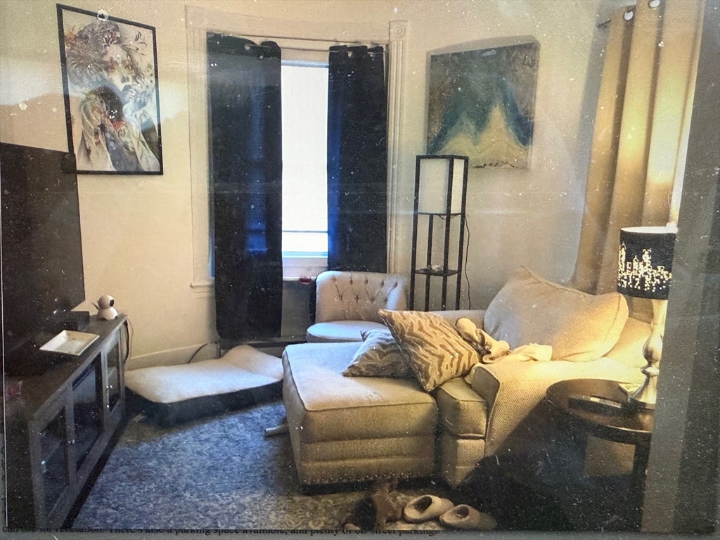 73 Kinsley St, Nashua, New Hampshire, 1 Bedroom Bedrooms, 3 Rooms Rooms,1 BathroomBathrooms,Residential Lease,For Rent,Kinsley St,73410669