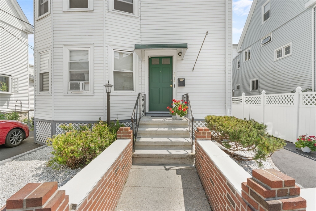 374 Shirley St, Winthrop, Massachusetts, 3 Bedrooms Bedrooms, 5 Rooms Rooms,3 BathroomsBathrooms,Residential Lease,For Rent,Shirley St,73410778