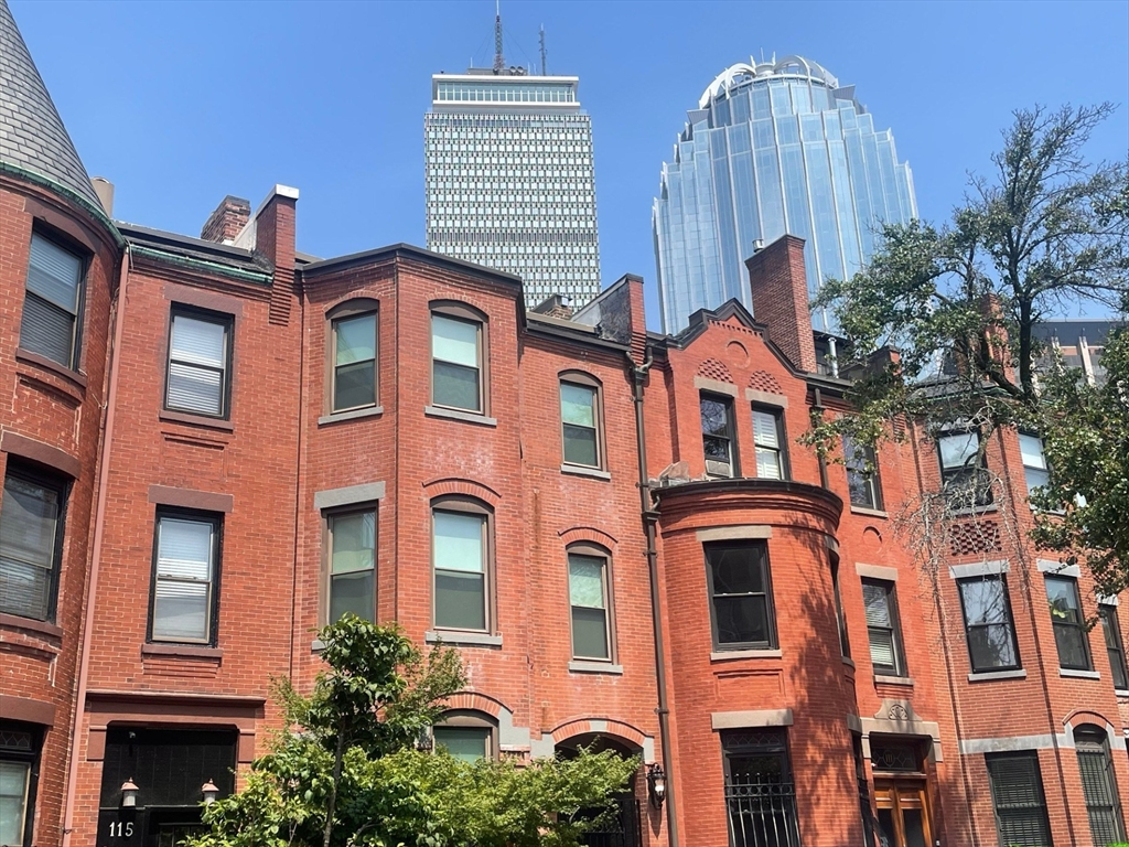 115 St Botolph St, Boston, Massachusetts, 1 Room Rooms,1 BathroomBathrooms,Residential Lease,For Rent,St Botolph St,73410764
