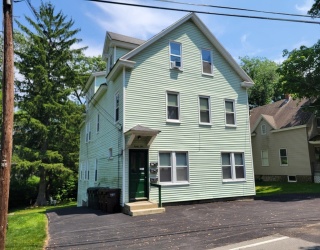 85 Boyce St, Auburn, Massachusetts, 2 Bedrooms Bedrooms, 5 Rooms Rooms,1 BathroomBathrooms,Residential Lease,For Rent,Boyce St,73395793