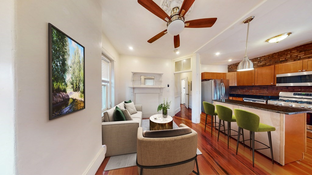 126 Day St, Boston, Massachusetts, 4 Bedrooms Bedrooms, 6 Rooms Rooms,1 BathroomBathrooms,Residential Lease,For Rent,Day St,73411037