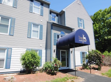 124 Eastern Ave, Manchester, New Hampshire, 2 Bedrooms Bedrooms, 5 Rooms Rooms,1 BathroomBathrooms,Residential Lease,For Rent,Eastern Ave,73404134