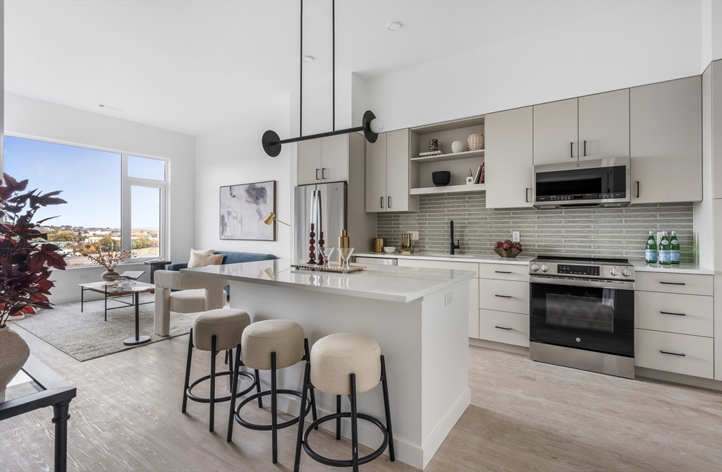 93 Bennington St, Revere, Massachusetts, 1 Bedroom Bedrooms, 3 Rooms Rooms,1 BathroomBathrooms,Residential Lease,For Rent,Bennington St,73411256