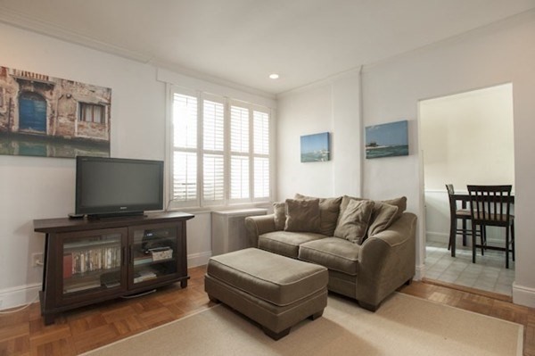 56 Commonwealth, Boston, Massachusetts, 2 Rooms Rooms,1 BathroomBathrooms,Residential Lease,For Rent,Commonwealth,73411430