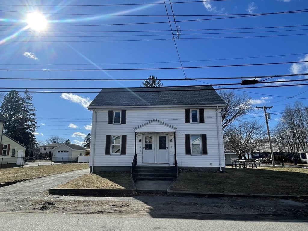 12 Poole Street, Woburn, Massachusetts, 2 Bedrooms Bedrooms, 7 Rooms Rooms,1 BathroomBathrooms,Residential Lease,For Rent,Poole Street,73400621