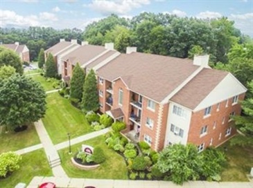 32 Maple Crest Cir, Holyoke, Massachusetts, 2 Bedrooms Bedrooms, 4 Rooms Rooms,2 BathroomsBathrooms,Residential Lease,For Rent,Maple Crest Cir,73400049 32 Maple Crest Cir, Holyoke, Massachusetts, 2 Bedrooms Bedrooms, 4 Rooms Rooms,2 BathroomsBathrooms,Residential Lease,For Rent,Maple Crest Cir,73400049