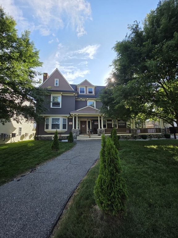 41 Arlington St, Brockton, Massachusetts, 2 Bedrooms Bedrooms, 5 Rooms Rooms,1 BathroomBathrooms,Residential Lease,For Rent,Arlington St,73398884
