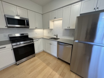 1301 Blue Hill Ave, Boston, Massachusetts, 2 Bedrooms Bedrooms, 5 Rooms Rooms,1 BathroomBathrooms,Residential Lease,For Rent,Blue Hill Ave,73385676 1301 Blue Hill Ave, Boston, Massachusetts, 2 Bedrooms Bedrooms, 5 Rooms Rooms,1 BathroomBathrooms,Residential Lease,For Rent,Blue Hill Ave,73385676