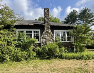 349 Old Fall River Rd, Dartmouth, Massachusetts, 1 Room Rooms,Residential,For Sale,Old Fall River Rd,73411618