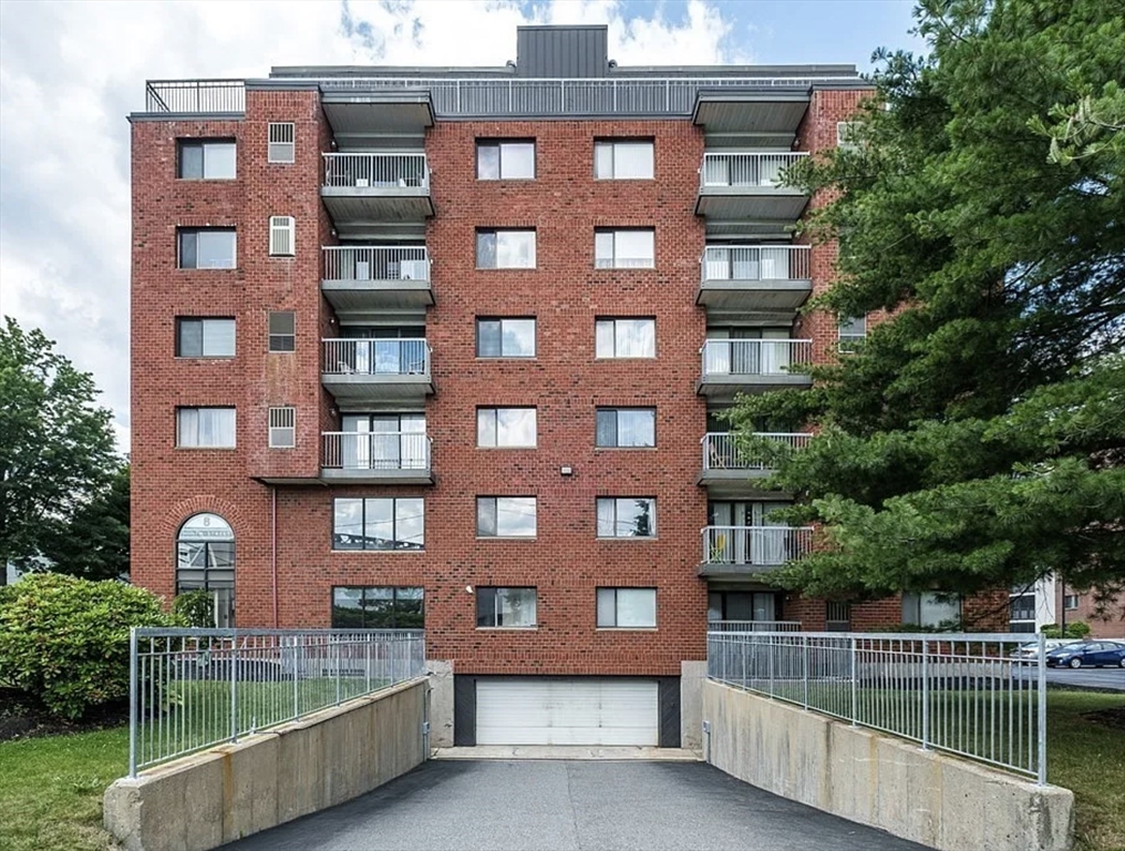 8 9th, Medford, Massachusetts, 2 Bedrooms Bedrooms, 4 Rooms Rooms,2 BathroomsBathrooms,Residential Lease,For Rent,9th,73411749