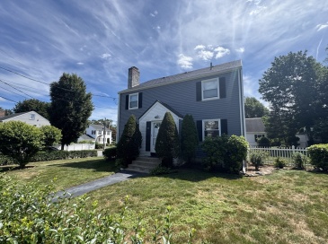 15 Hatfield Road, Newton, Massachusetts, 2 Bedrooms Bedrooms, 5 Rooms Rooms,1 BathroomBathrooms,Residential Lease,For Rent,Hatfield Road,73407980 15 Hatfield Road, Newton, Massachusetts, 2 Bedrooms Bedrooms, 5 Rooms Rooms,1 BathroomBathrooms,Residential Lease,For Rent,Hatfield Road,73407980