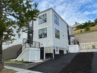 92 Walnut Street, Watertown, Massachusetts, 3 Bedrooms Bedrooms, 6 Rooms Rooms,2 BathroomsBathrooms,Residential Lease,For Rent,Walnut Street,73403420