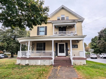 25 Pleasant St, Westfield, Massachusetts, 5 Bedrooms Bedrooms, 9 Rooms Rooms,2.5 BathroomsBathrooms,Residential,For Sale,Pleasant St,73304941