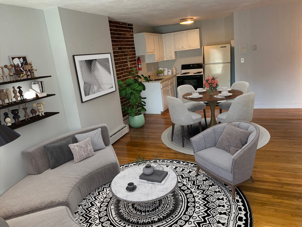 130 Emerson St, Boston, Massachusetts, 1 Bedroom Bedrooms, 3 Rooms Rooms,1 BathroomBathrooms,Residential Lease,For Rent,Emerson St,73411889