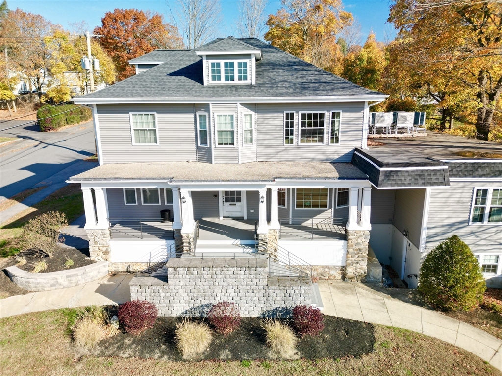 160 Summer Street, Haverhill, Massachusetts, 2 Bedrooms Bedrooms, 4 Rooms Rooms,1 BathroomBathrooms,Residential Lease,For Rent,Summer Street,73363711